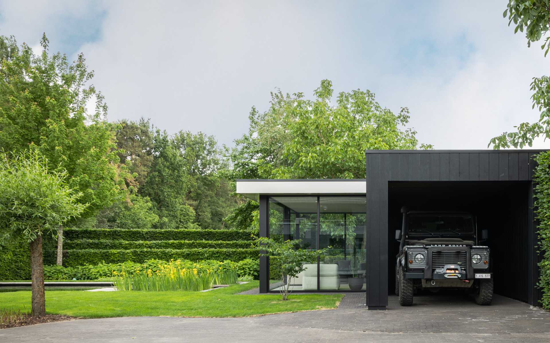 Luxe buitenverblijf met garage