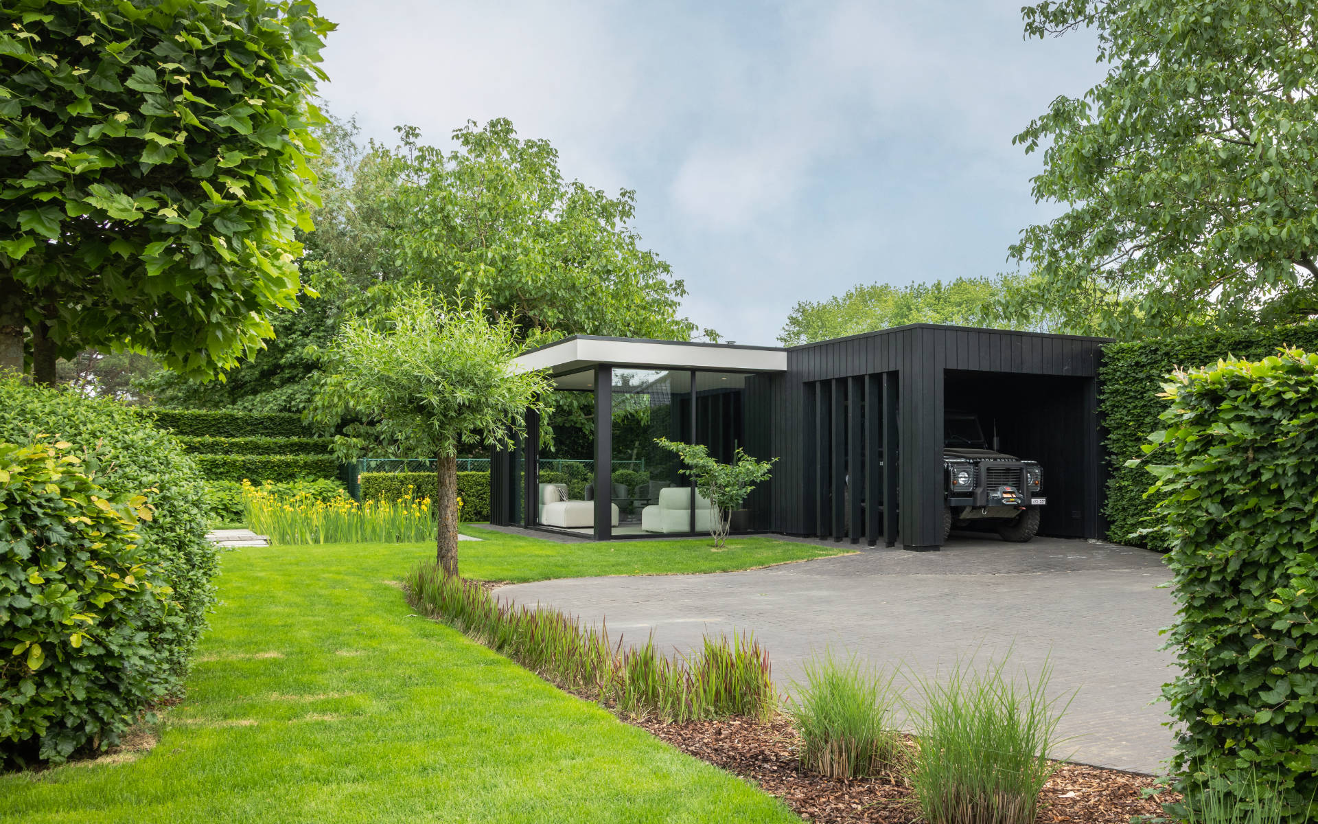 Tuinhuis met garage